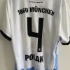 Matchworn und signiert vom Legenden-Spiel in Aying: Trikot von Dennis Polak, Größe XL.