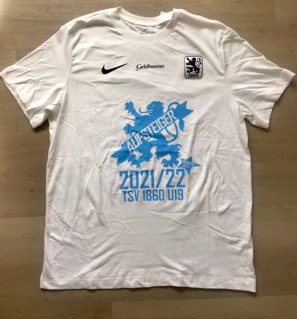 Bundesliga-Aufstieg! Original U19-Aufstiegsshirt in Größe XL.