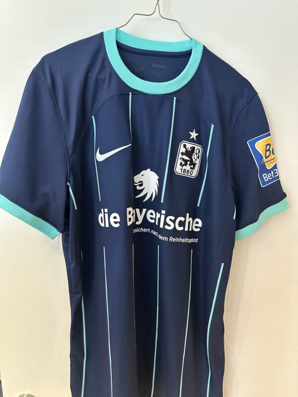 Trikotset 23/24, #39 Leo Morgalla, Größe L. 1 Trikot, 2 Hosen. – Bild 2