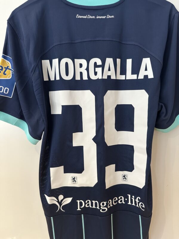Trikotset 23/24, #39 Leo Morgalla, Größe L. 1 Trikot, 2 Hosen.