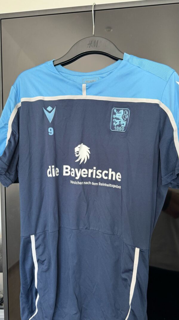 Trainingsshirt Sascha Mölders Größe XXL