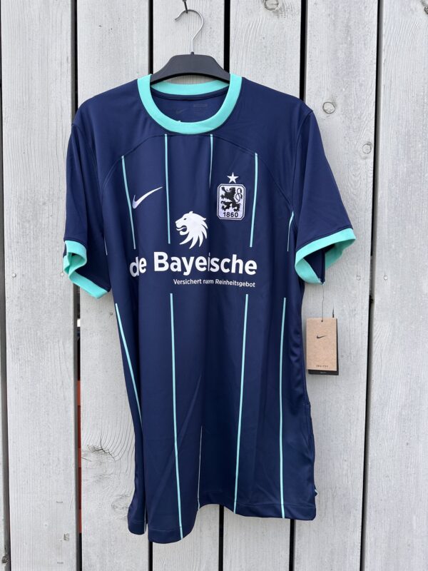 Away-Trikot 23/24, neu, Größe M
