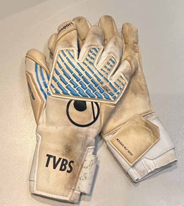 Matchworn! Torwart-Handschuhe von Thomas Dähne