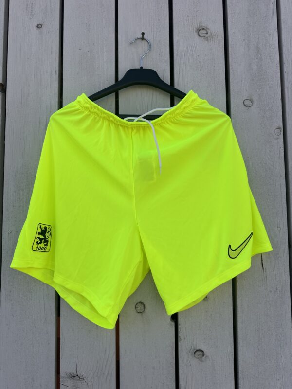 Neongelbe Trikothose zum 2nd Away oder TW-Trikot, Größe L