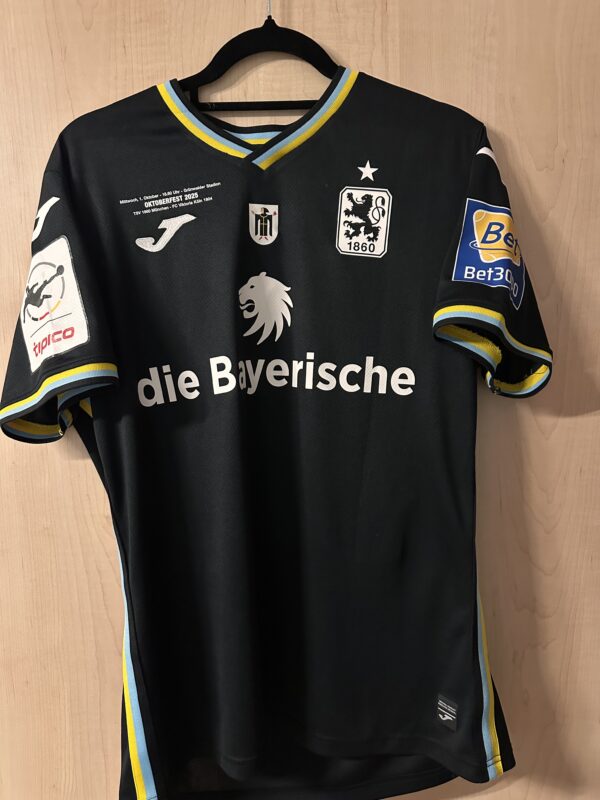 Direkt vom Spieler! Wiesn-Trikot mit Sonderflock. Sigurd Haugen, #22, Größe L. – Bild 2