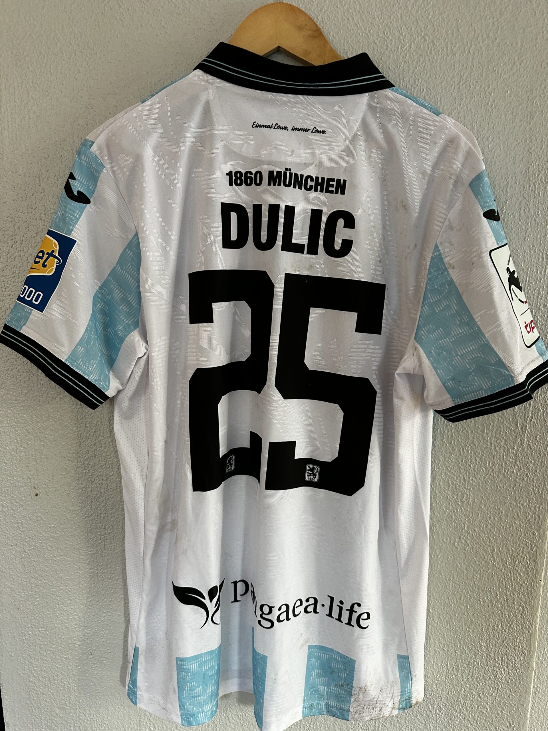 MATCHWORN für den guten Zweck. Home-Trikot aus M60SCV von Sean Dulic, Größe XL.