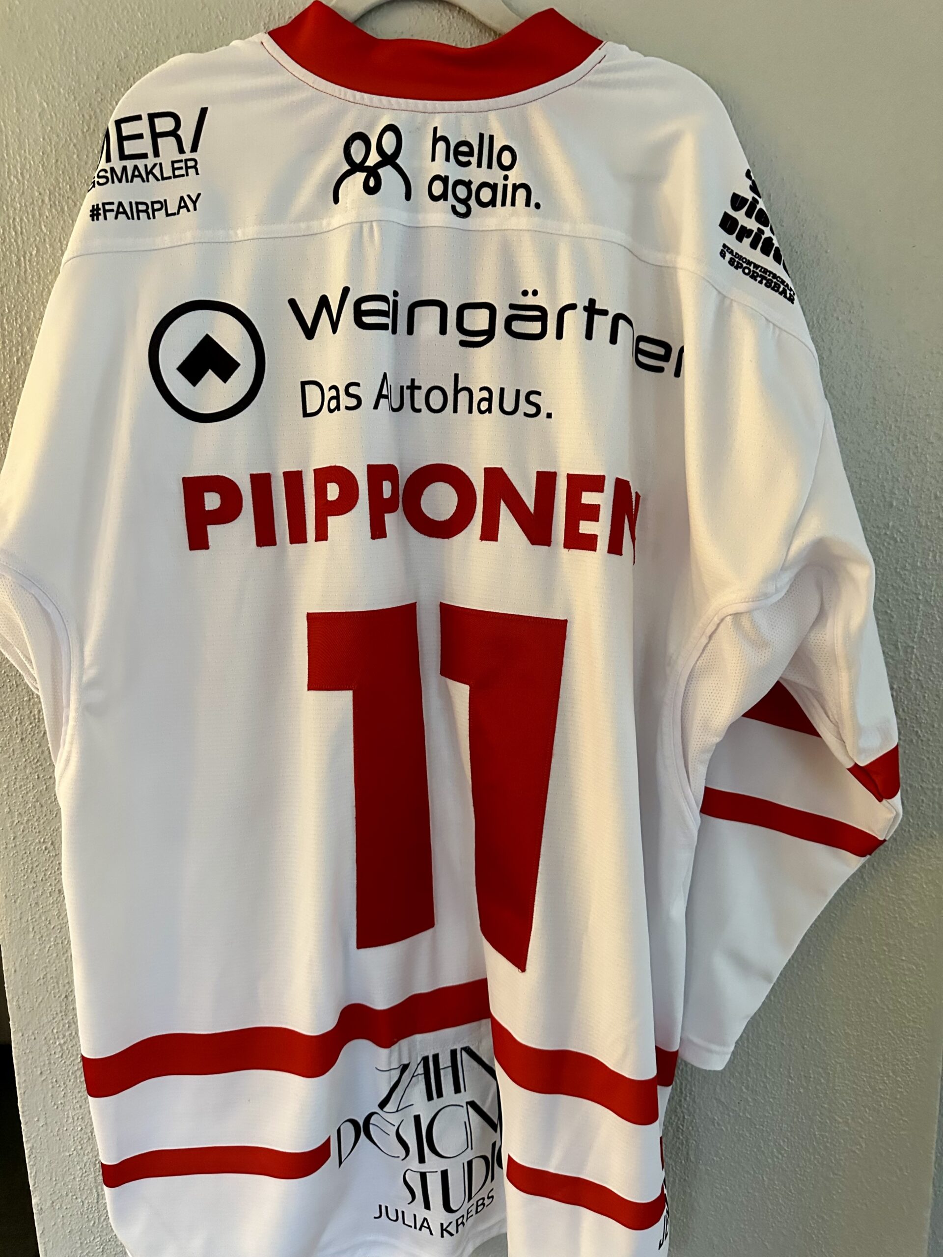 ECT: Original Spieler-Trikot Tölzer Löwen – 60 Jahre deutscher Meister – Away. #11, Topi Piipponen, Größe L.