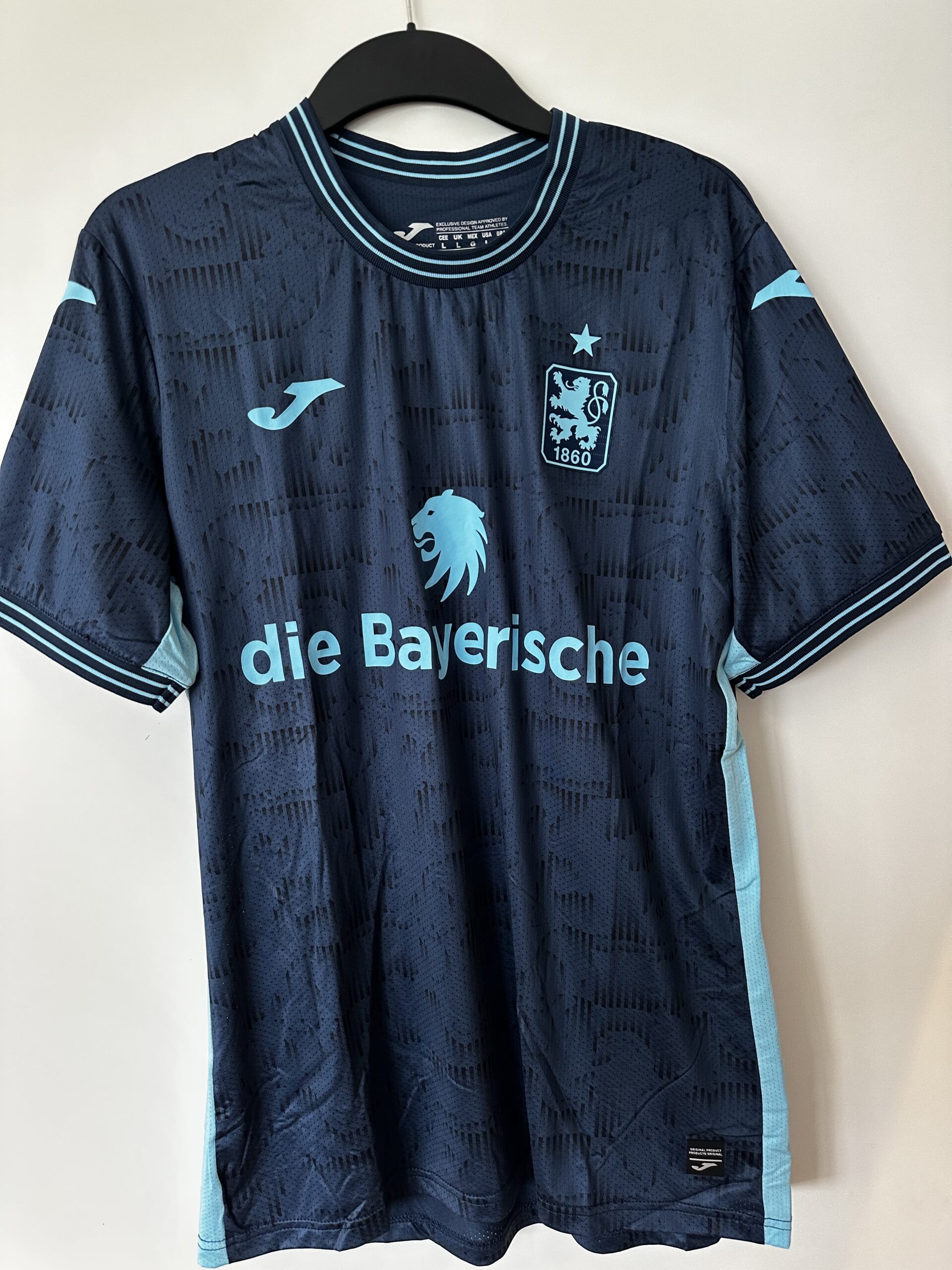 1860: Autogramm-Trikot 2026, Größe L – Bild 3