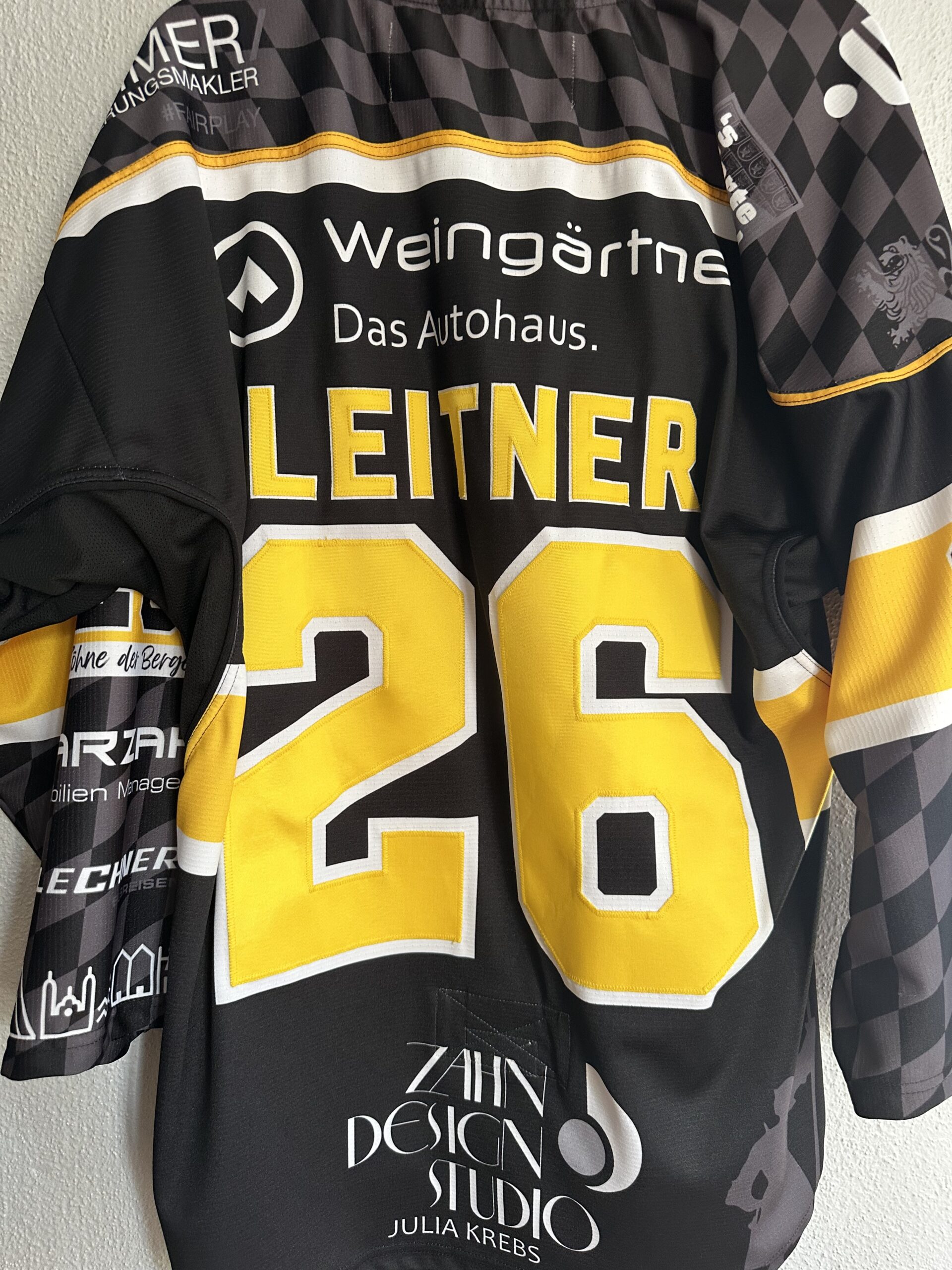 ECT: Original Spieler-Trikot Tölzer Löwen - Heimtrikot 25/26. #26, Christoph Leitner, Größe L.