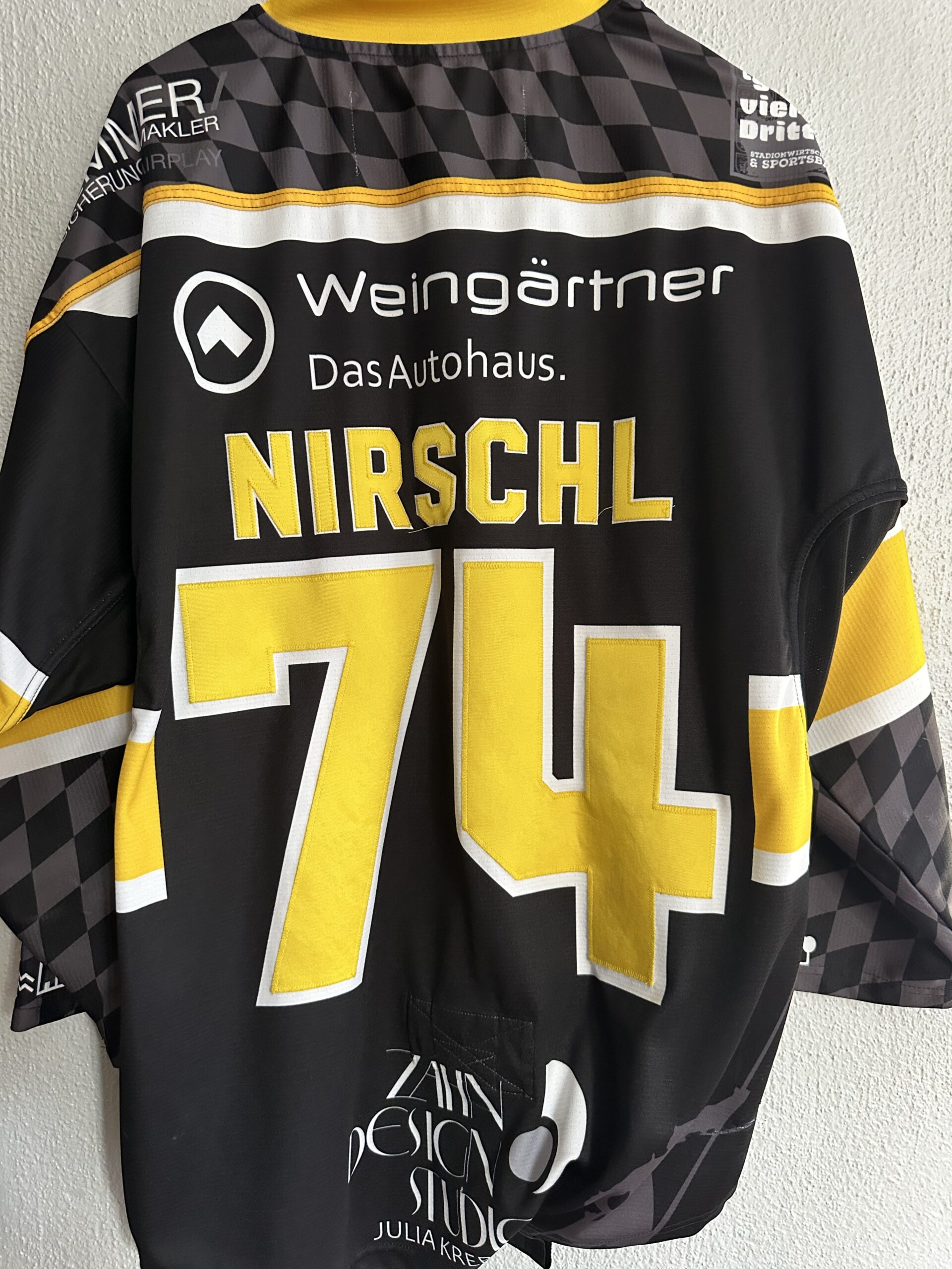 ECT: Original Spieler-Trikot Tölzer Löwen - Heimtrikot 25/26. #74, Ludwig Nirschl, Größe L.