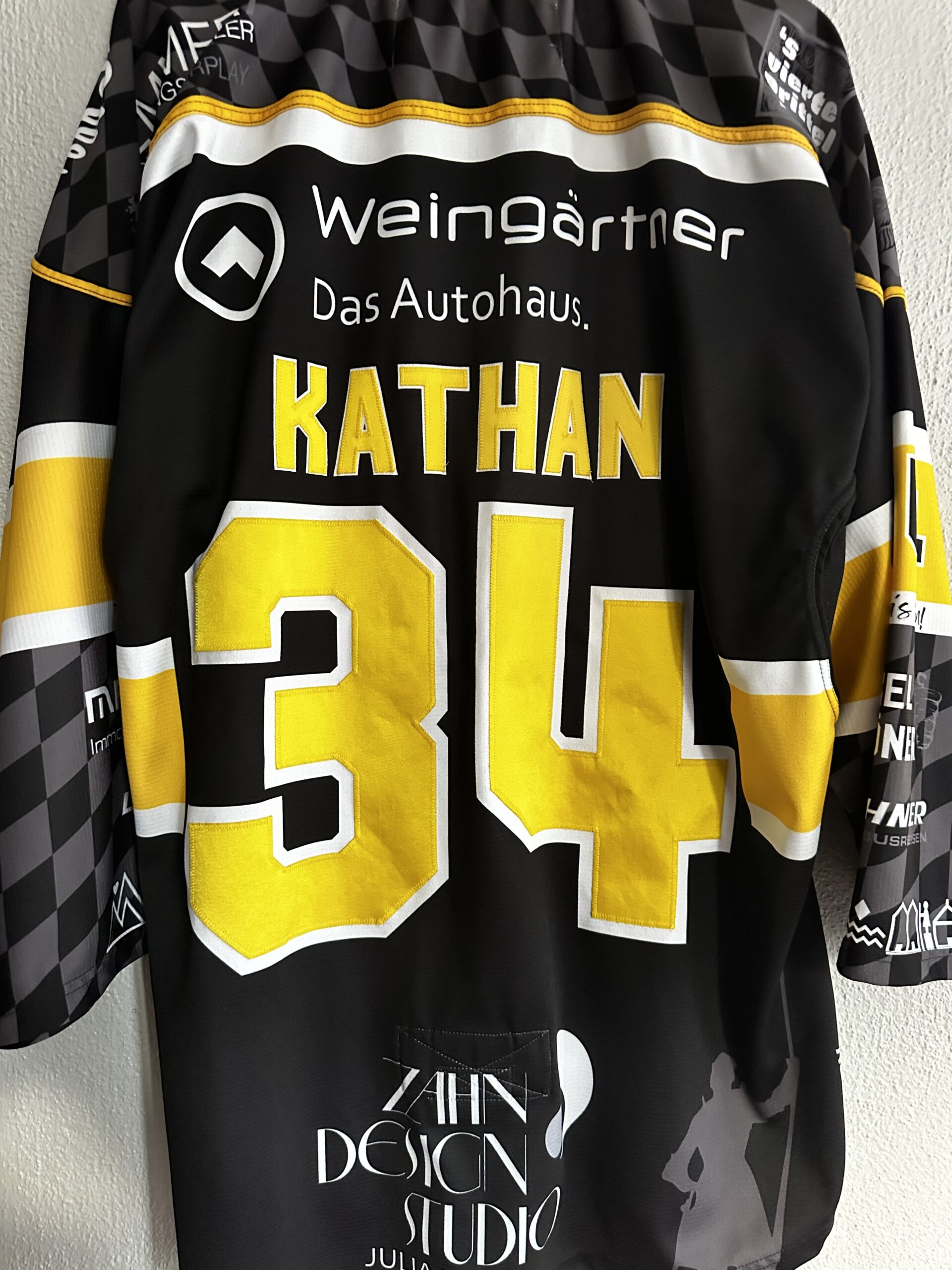 ECT: Original Spieler-Trikot Tölzer Löwen - Heimtrikot 25/26. #34, Kilian Kathan, Größe XL.