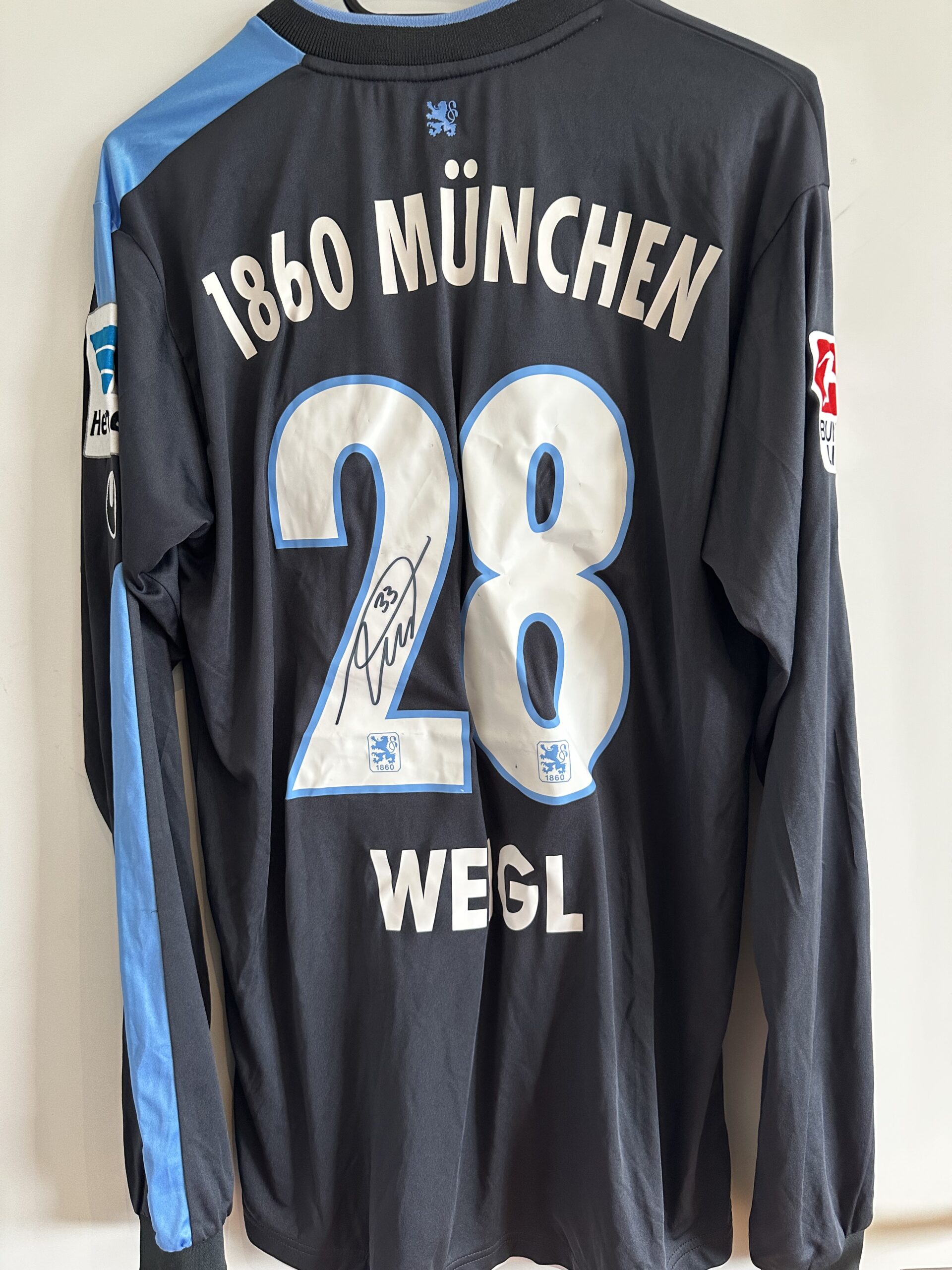 1860: Original-Trikot Julian Weigl 2013/14, Größe M.