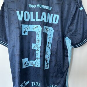 1860: Autogrammtrikot Away mit Unterschriften der Profi-Mannschaft, #31 Volland, Größe L.