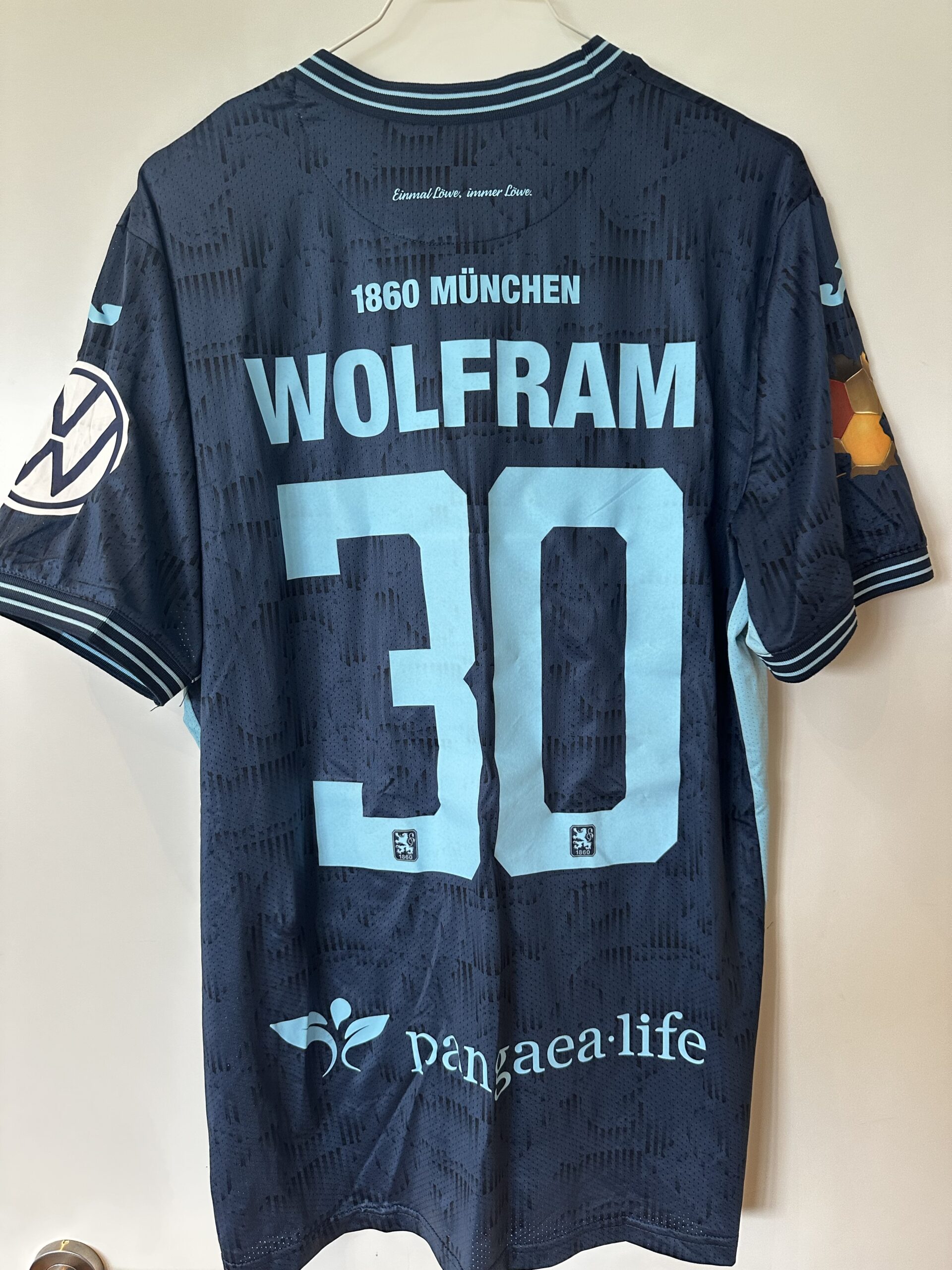 1860: Original-Trikot aus dem Toto-Pokal-Finale. Maximilian Wolfram, #30, Größe L.